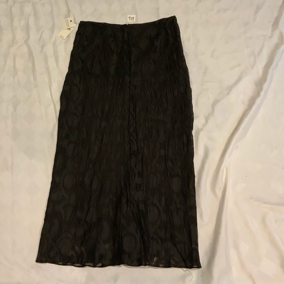 NWT-DKNY black maxi skirt - Picture 2 of 5